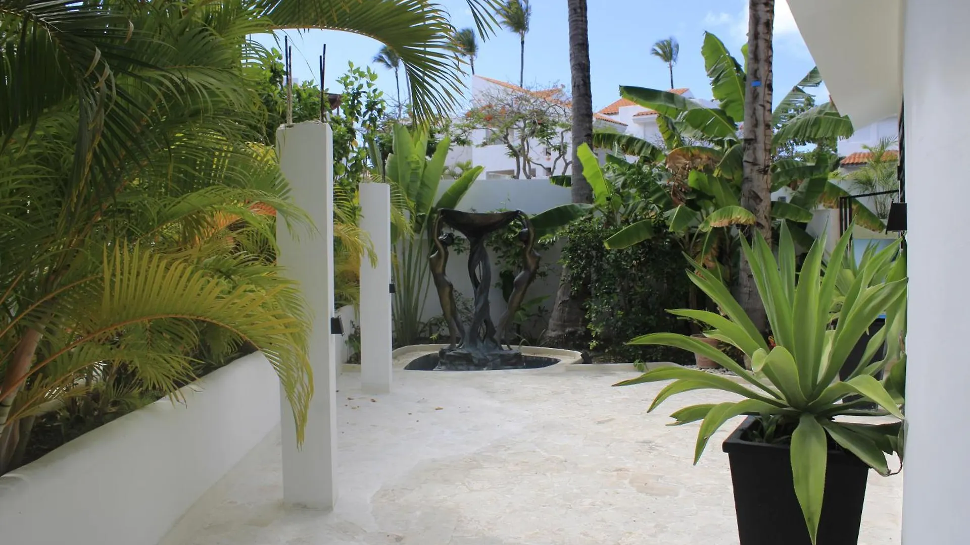 Private Pool, With Access To Beach Club, Vsandra, 2Br Punta Cana
